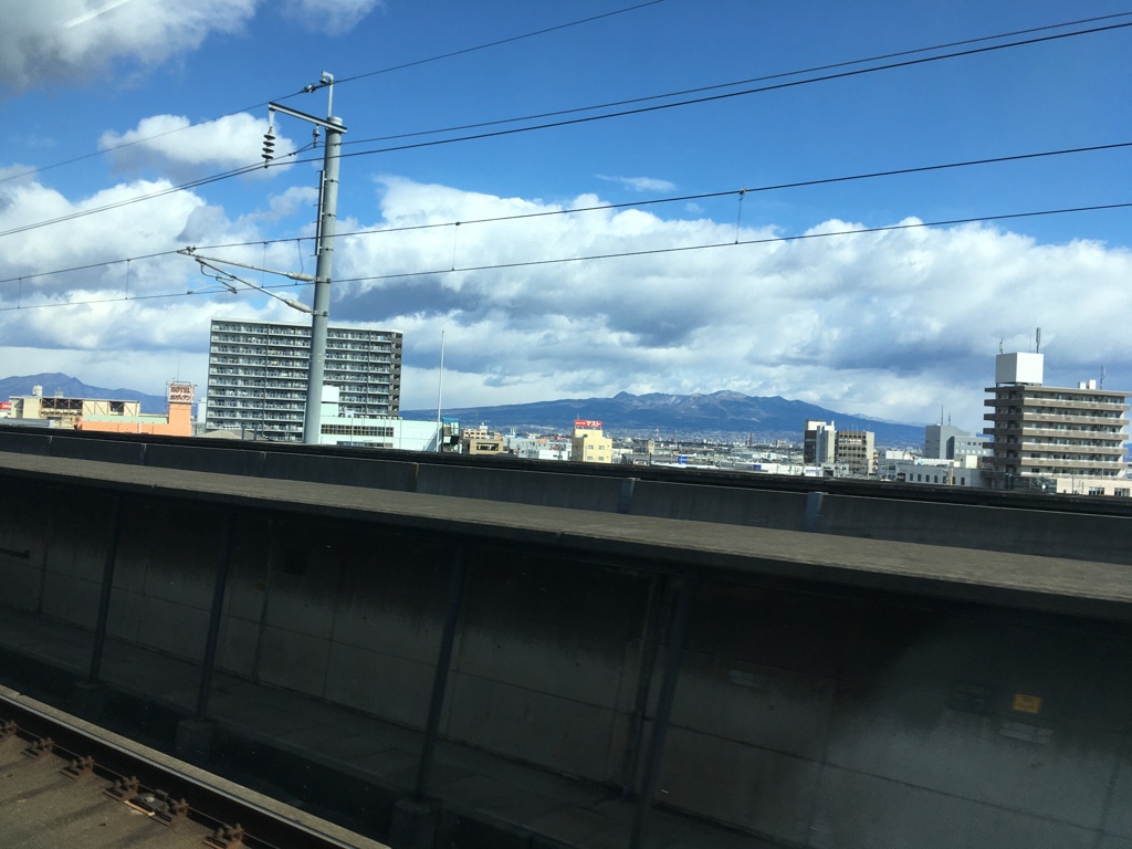 2020/02/18_北陸新幹線からの車窓風景