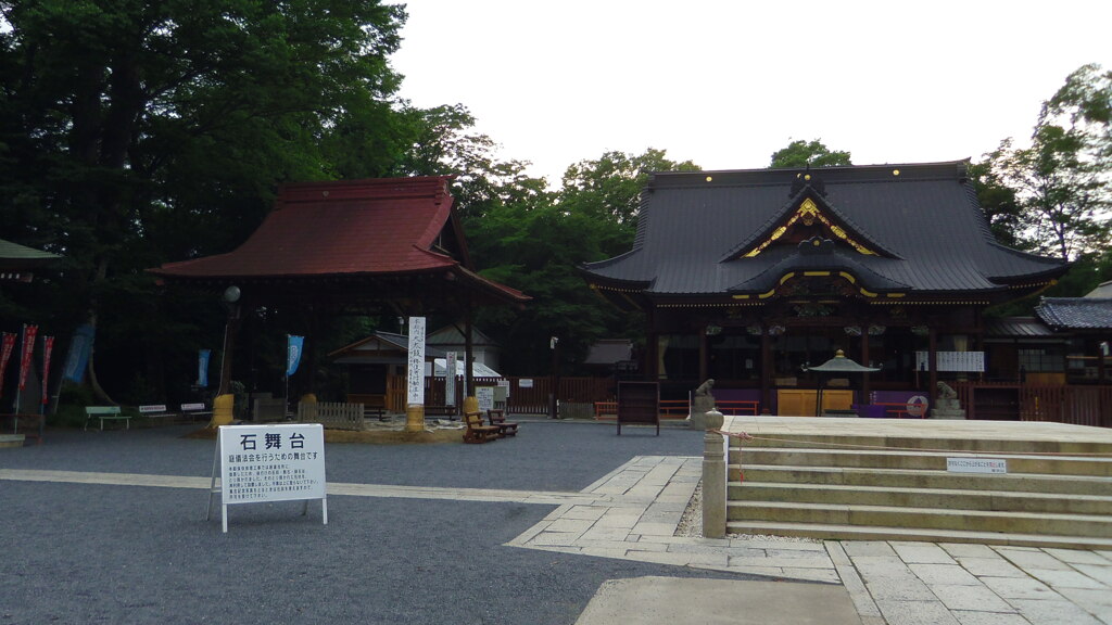 2013/06/29_妻沼聖天山歓喜院 相撲場、本殿、石舞台