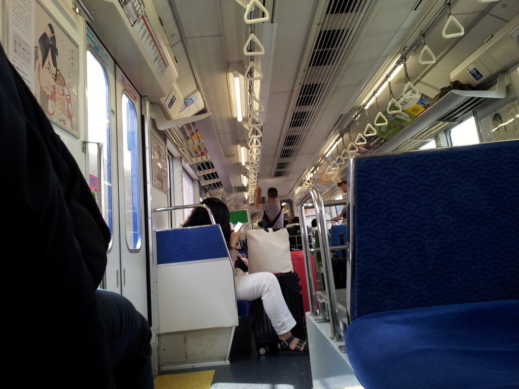2019/06/14_東京モノレール車内