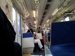 2019/06/14_東京モノレール車内