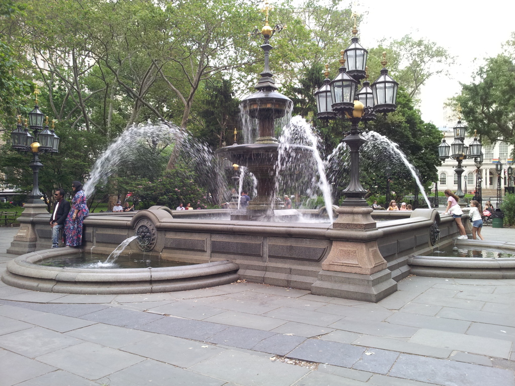 2019/06/15_市庁舎公園の噴水