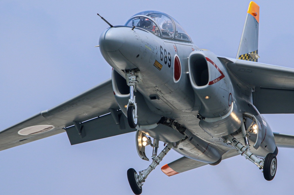 岐阜基地 アプローチ