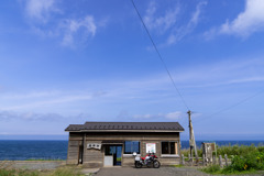 海の見える無人駅