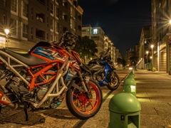 390duke vs GSX-S1000F ❸