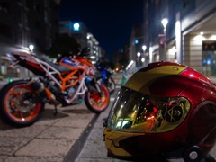 ヘルメットを被ればいつでもヒーローに。