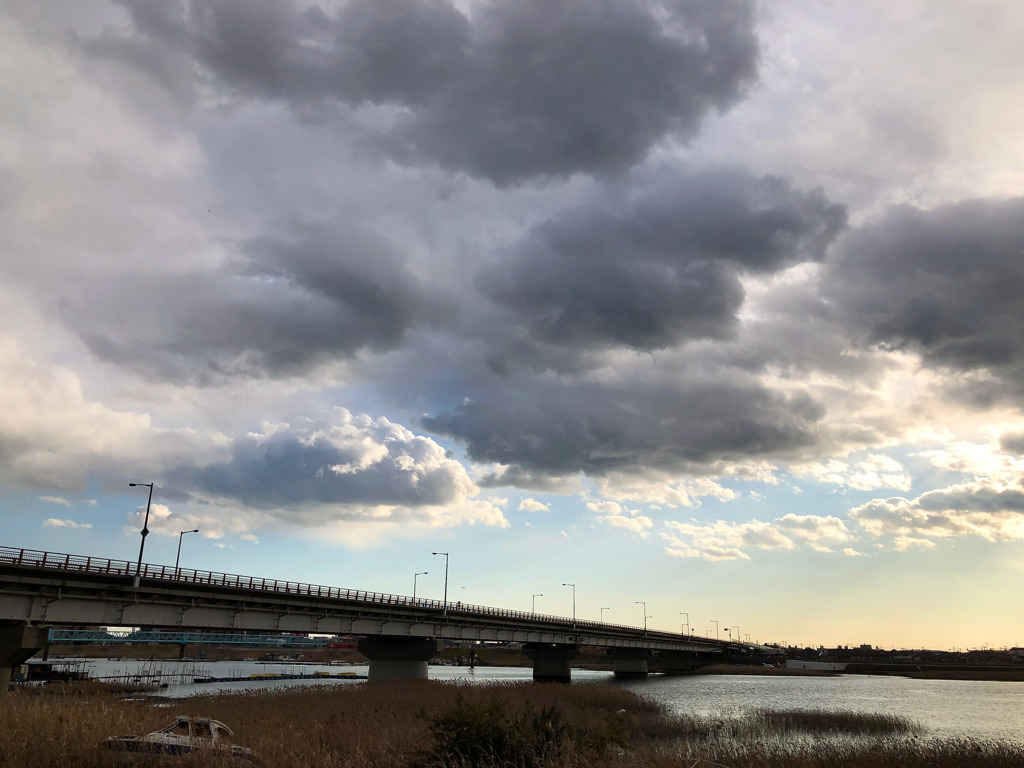 邪悪な雲