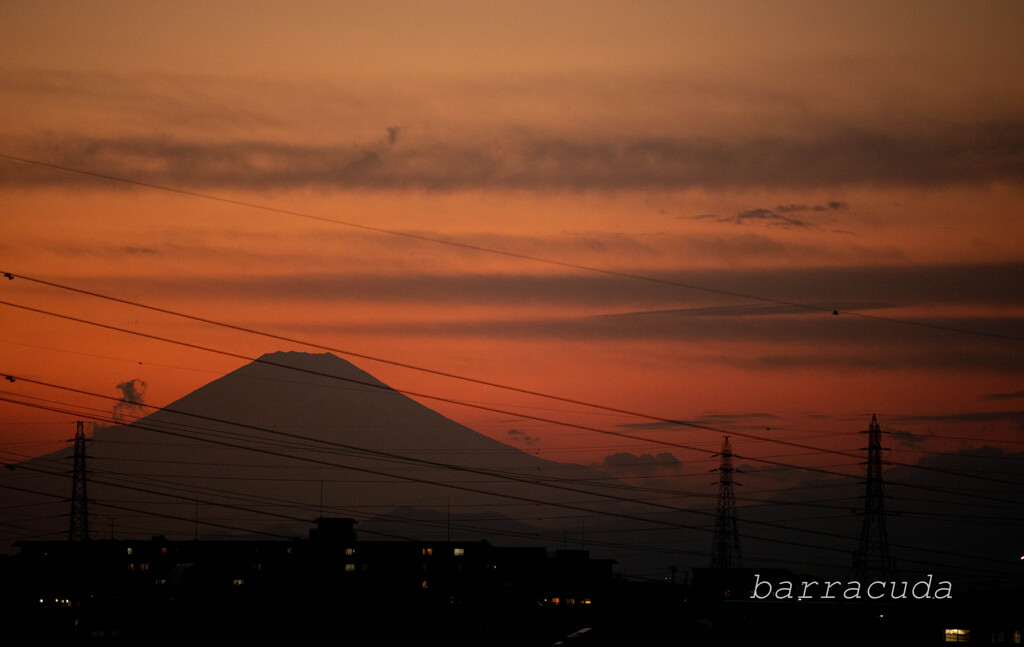 【緊急投稿】富士山と夕日①