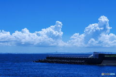 浦安境川河口昼景　残暑の中で