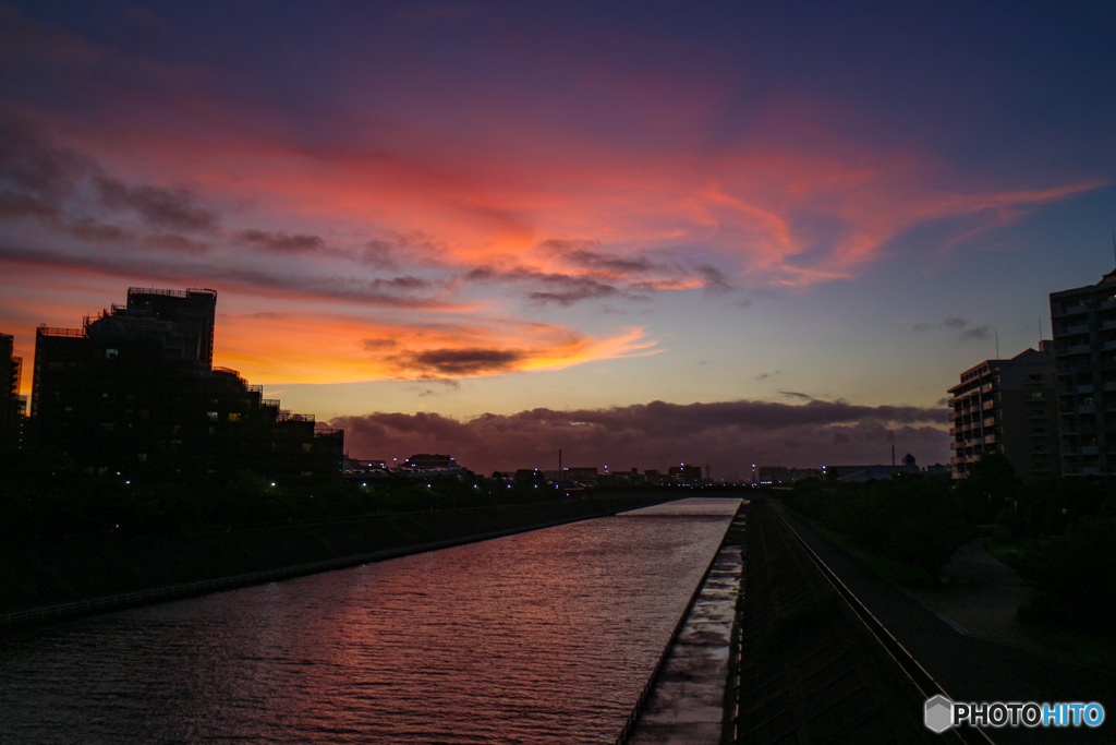 7月の夕焼け　浦安境川夕景