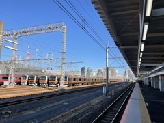 待ちに待った新駅は、京葉線車両基地の横