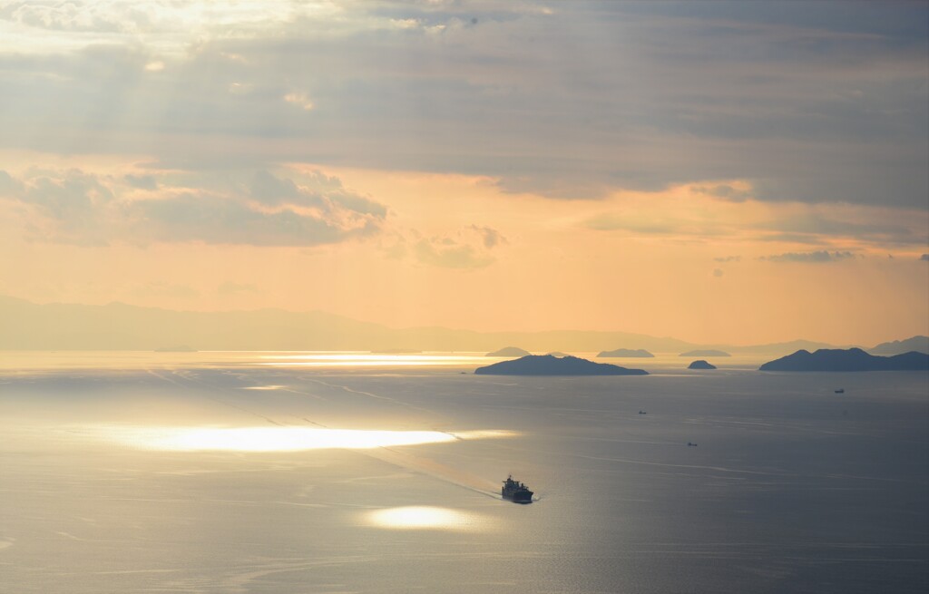 瀬戸の夕暮れ 序章