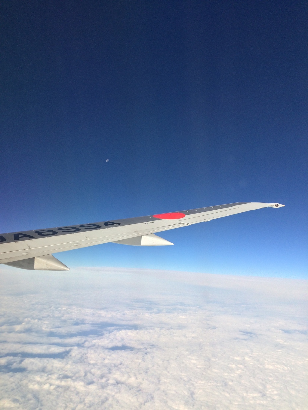 沖縄航路の雲の上にて②