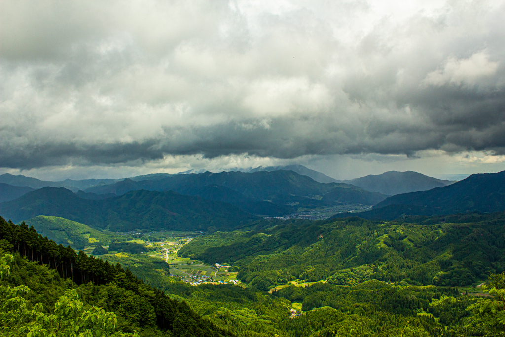 鏡野町付近の山々