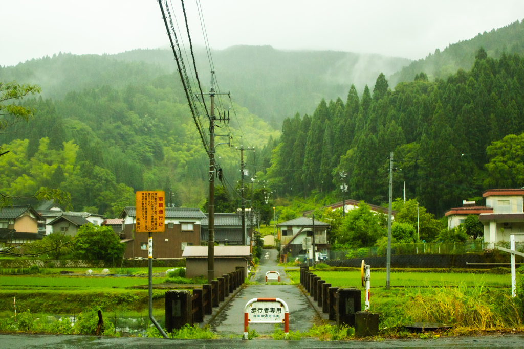 佐治町の歩行者専用橋