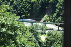 E6系　峠の茶屋から