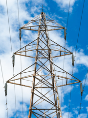 送電線注意