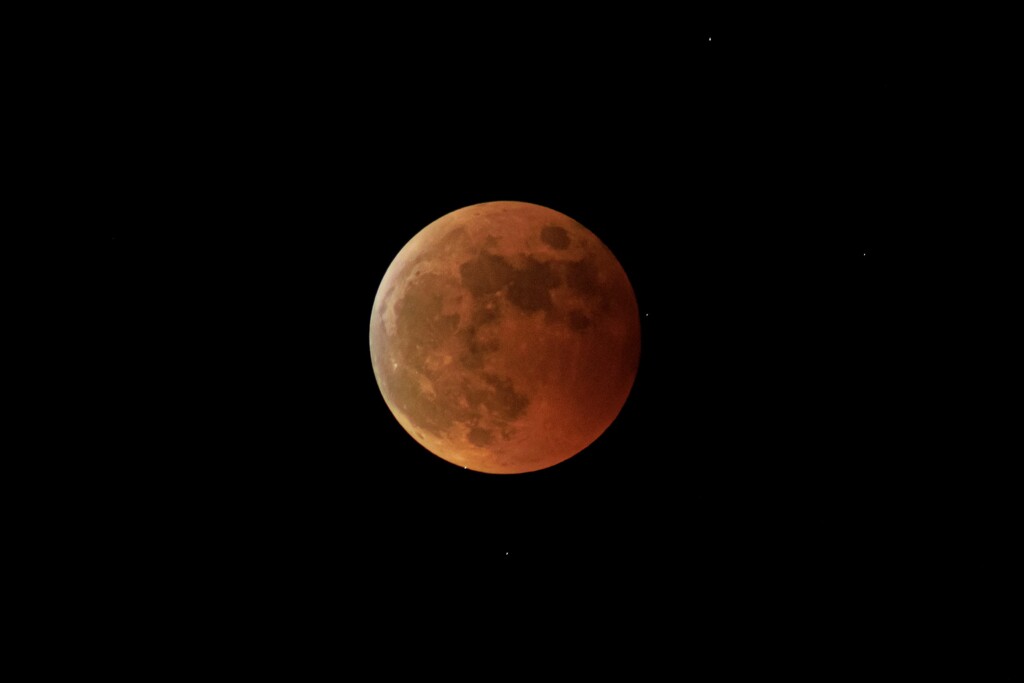 天王星食と皆既月食