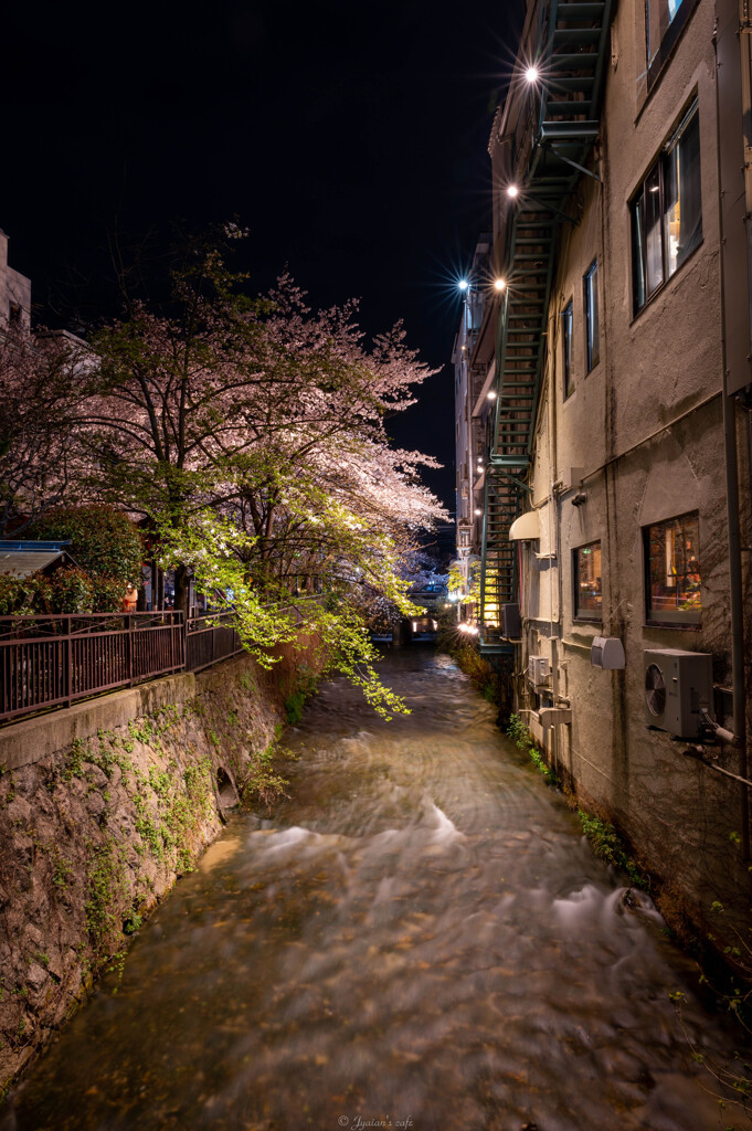 祇園白川筋