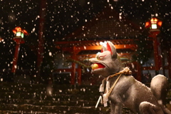 雪夜の狛狐