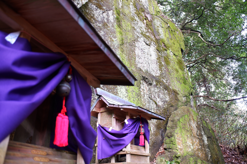 歳納神社