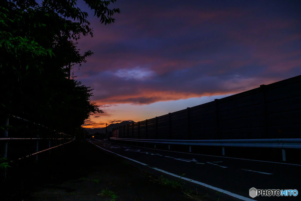 夕空の向こう