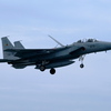 陸上機の細い美脚