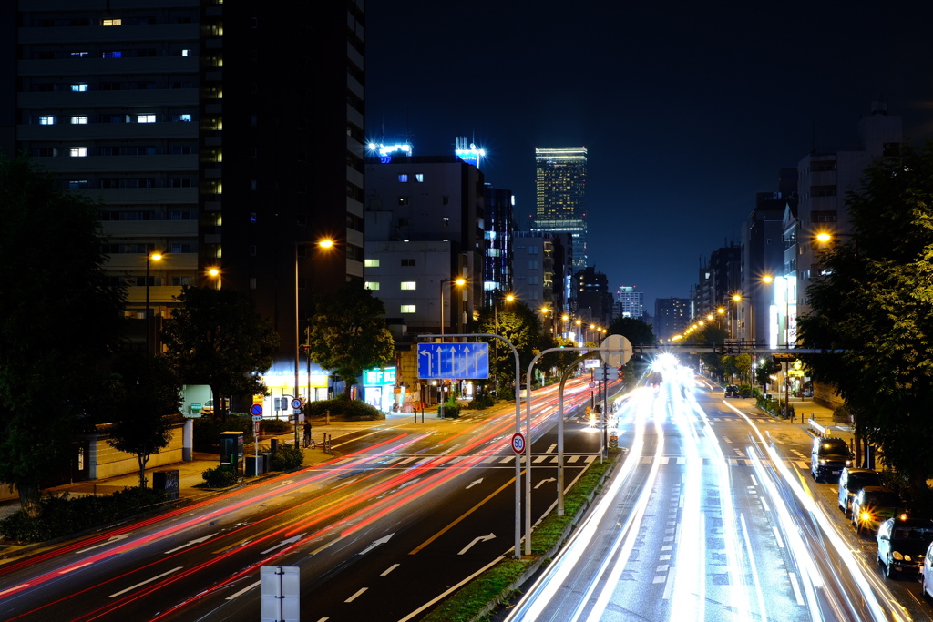 谷町の歩道橋から