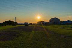 夕陽に染まる