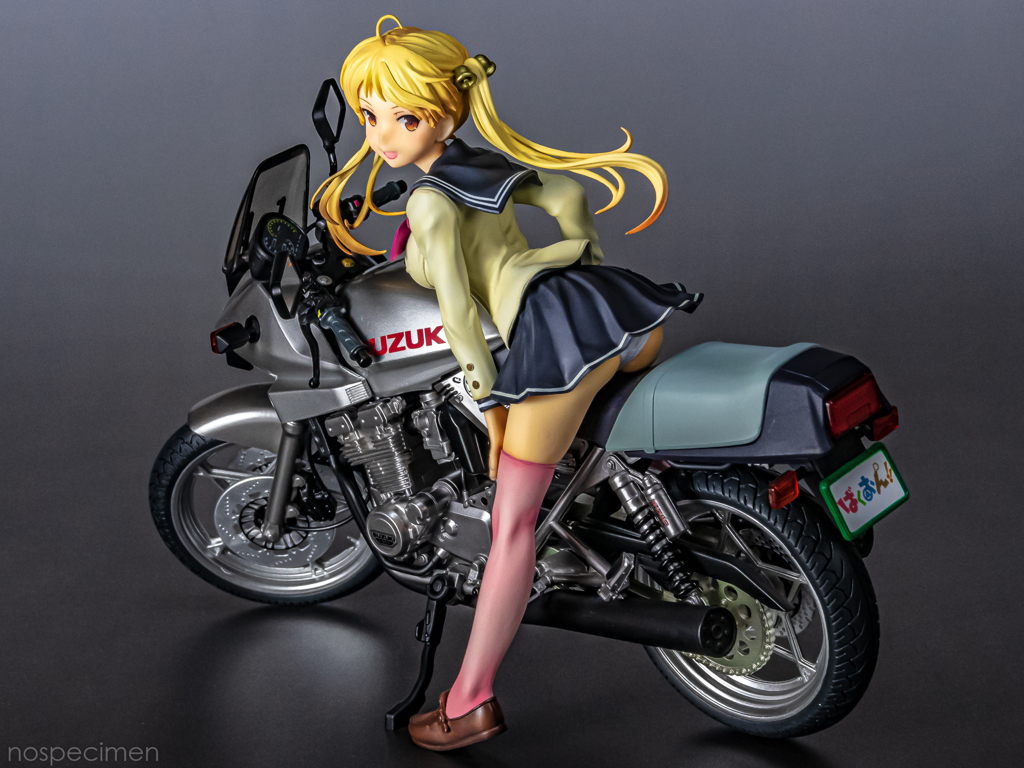 PhatCompany 1/10 スズキ GSX400S カタナ＆鈴乃木凜