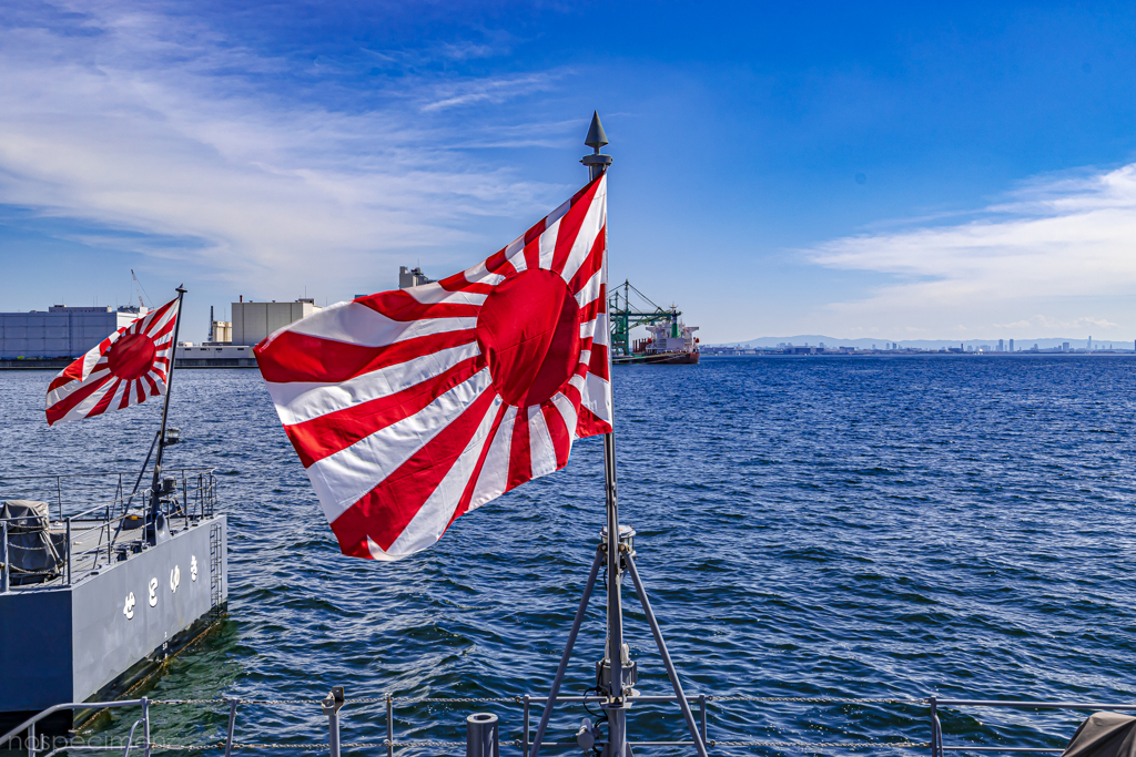 TV-3513 練習艦しまゆき 艦尾旗竿 自衛艦旗