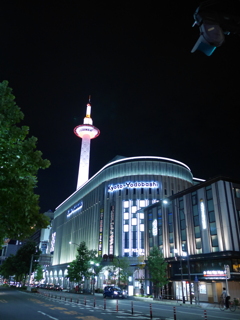 京都タワー周辺の夜　その3