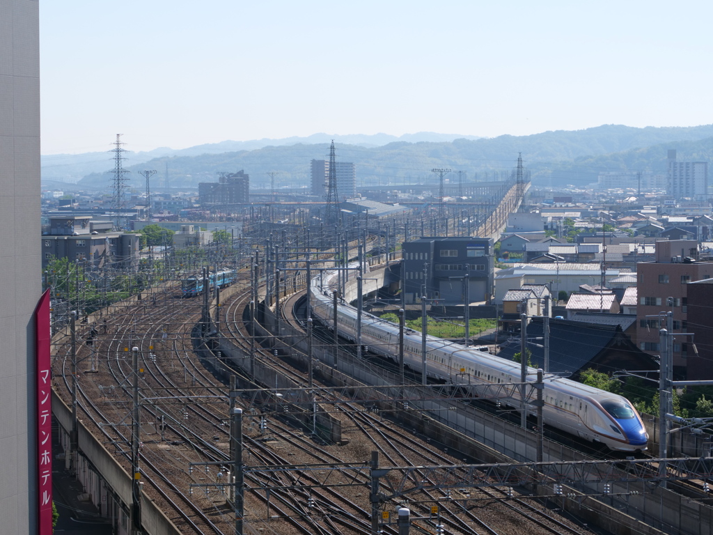 E7系＋521系　その2