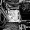 鞍馬山・由岐神社　建造物 神社  モノクロ