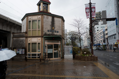 神戸・元町駅前