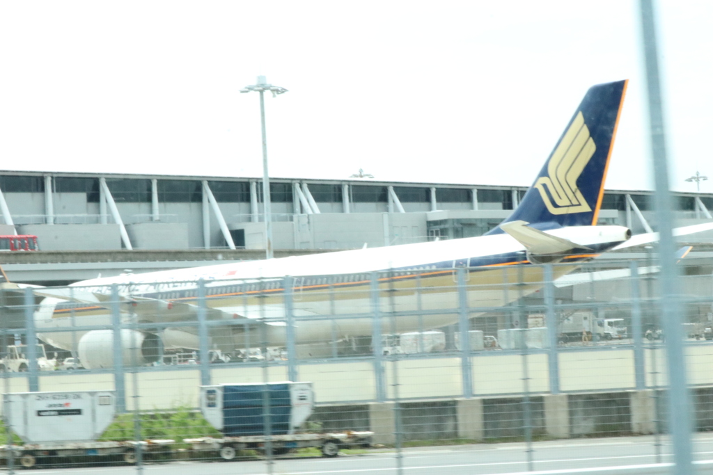 関空にてシンガポール航空