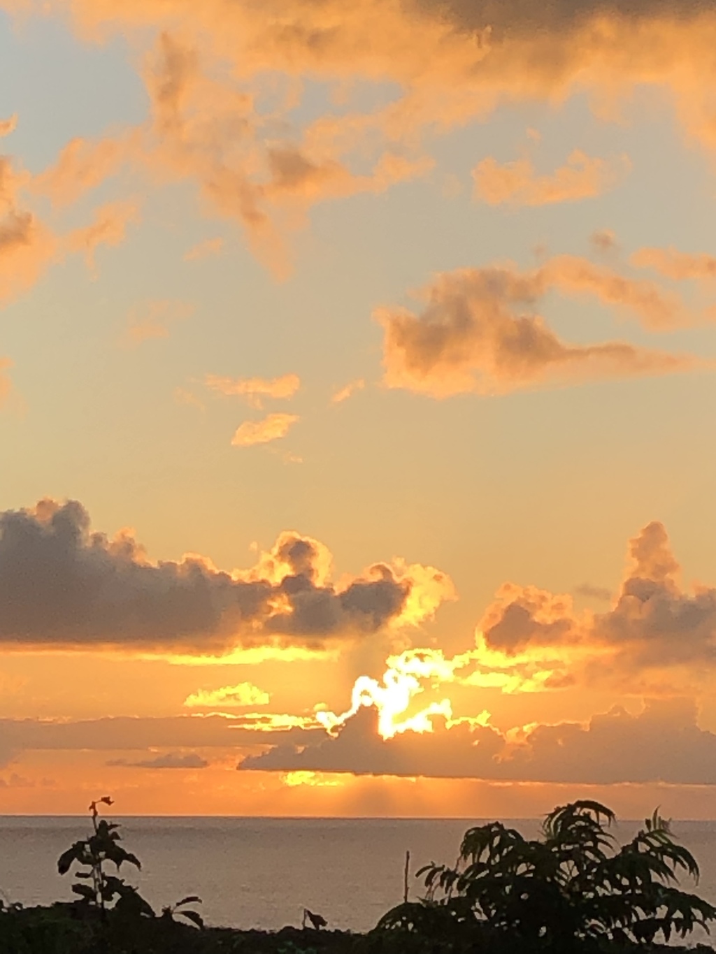 喜志鹿崎灯台より