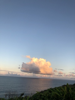 喜志鹿崎灯台 より   雲