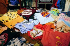 平積みTシャツ @Tilly's