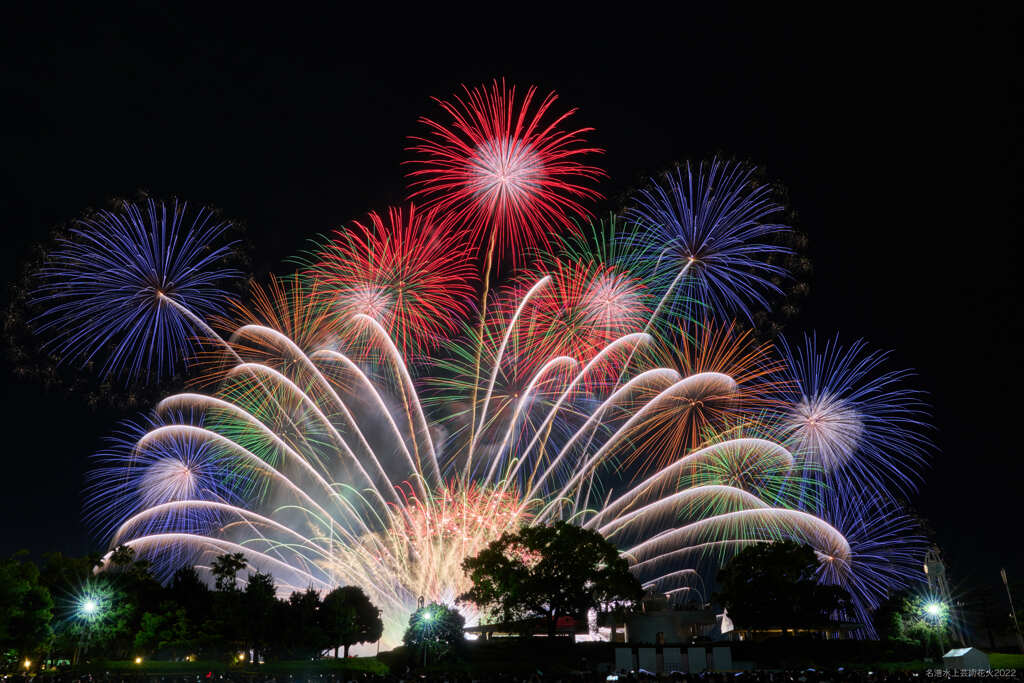 名港水上芸術花火2022③