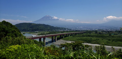 富士川SAから富士山