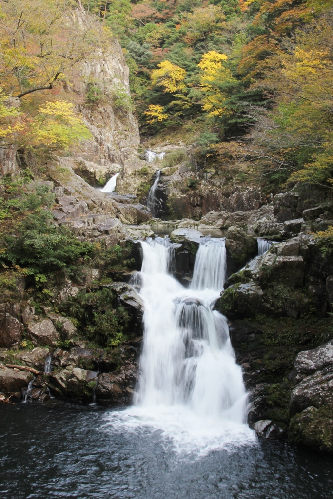 広島三段滝にて