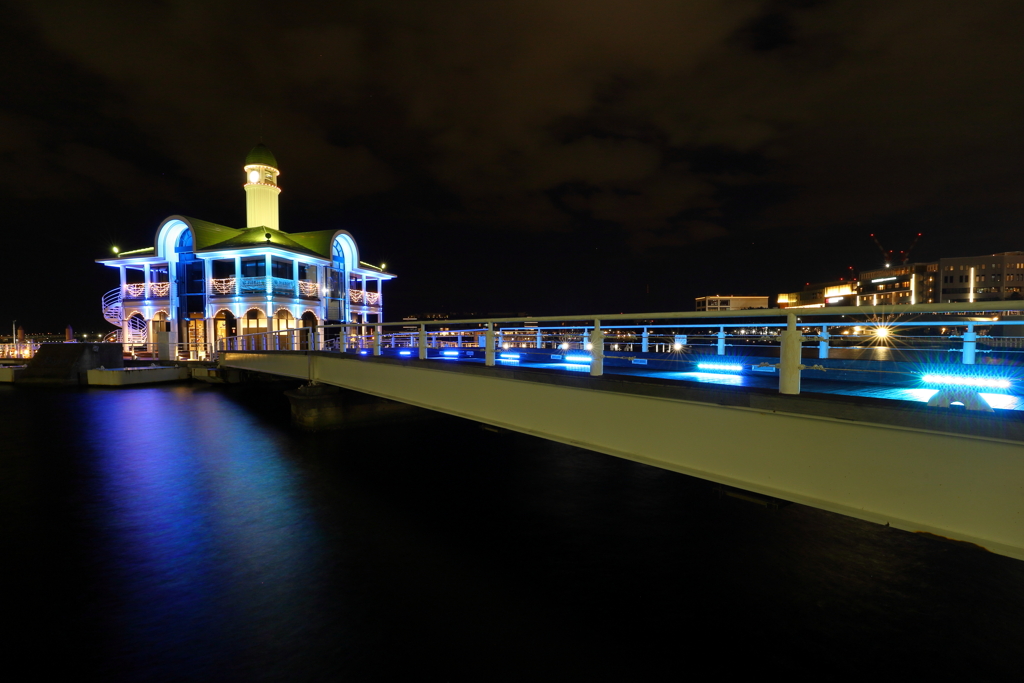 ぷかり桟橋夜景