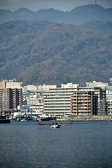 六甲山と街とボートの青春