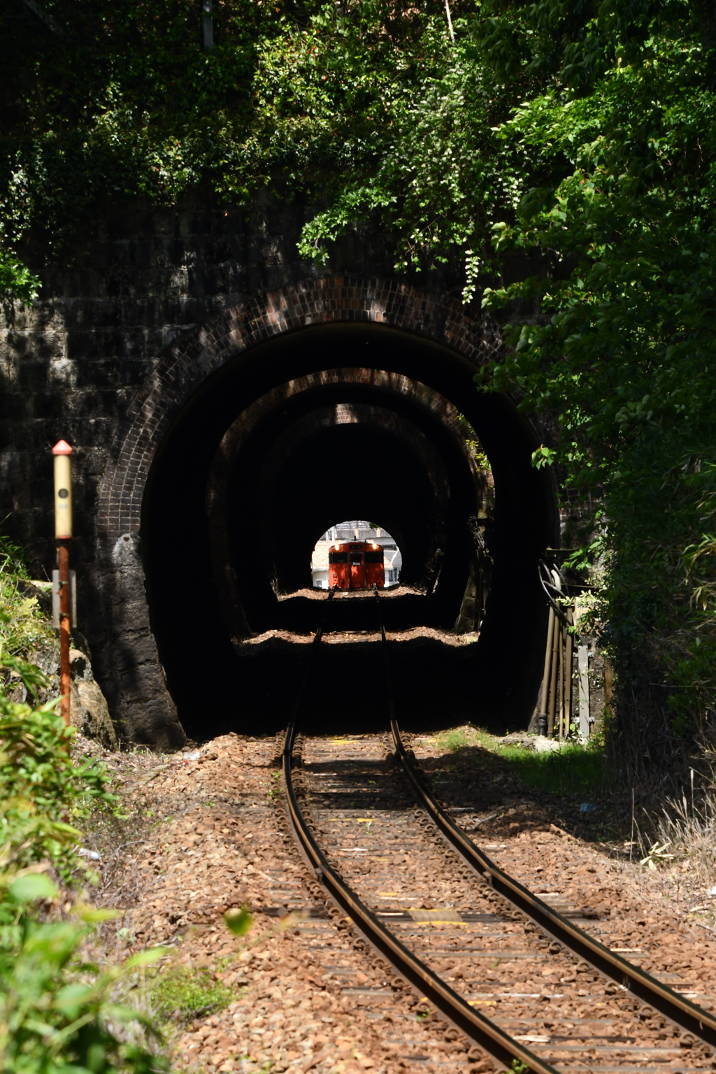芸備線　３連トンネル