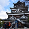 広島城天守と外国人観光客