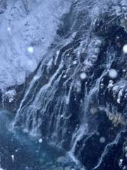 雪降るBlue Waterfall