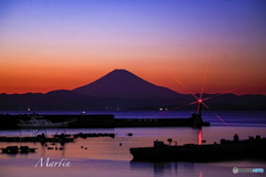 漁港の夕暮れ