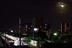 月と武蔵野線