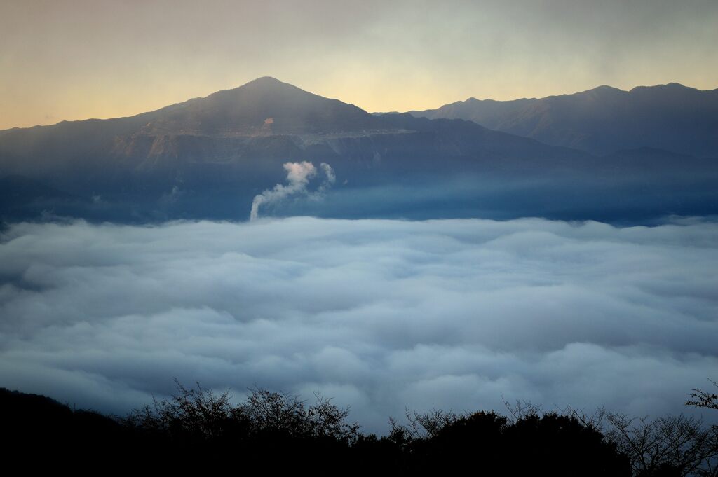 武甲山