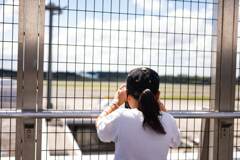 流し撮り練習中（成田空港）
